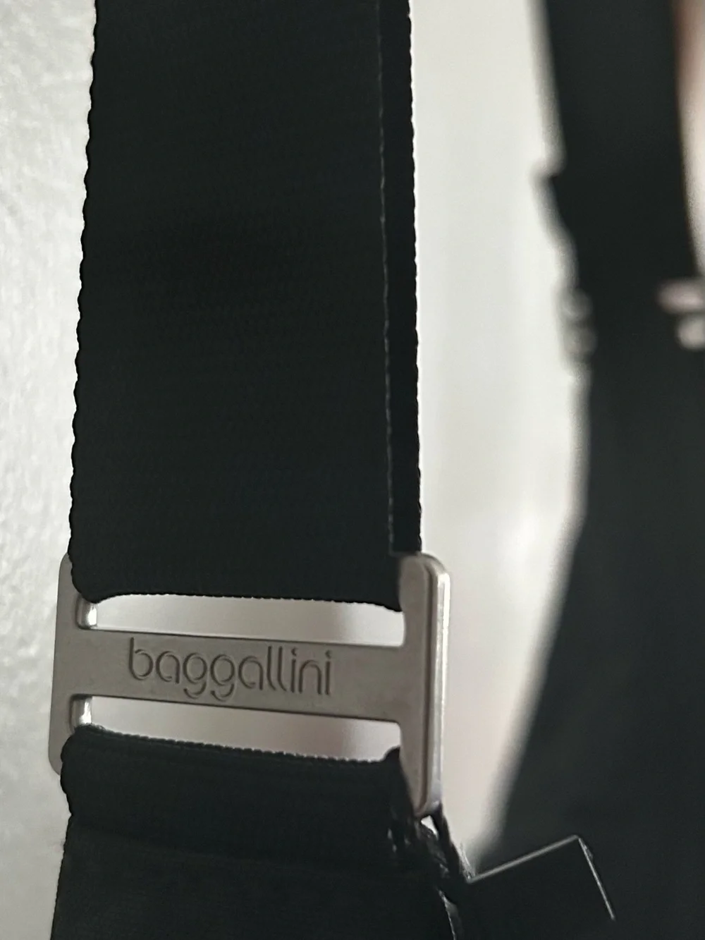Baggallini Black Hobo Shoulder Bag